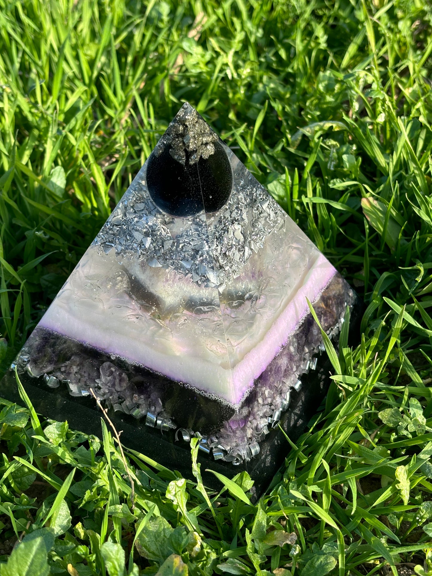 Cosmic Protection Orgonite Pyramid with Obsidian & Amethyst to Elevate your Spiritual Journey