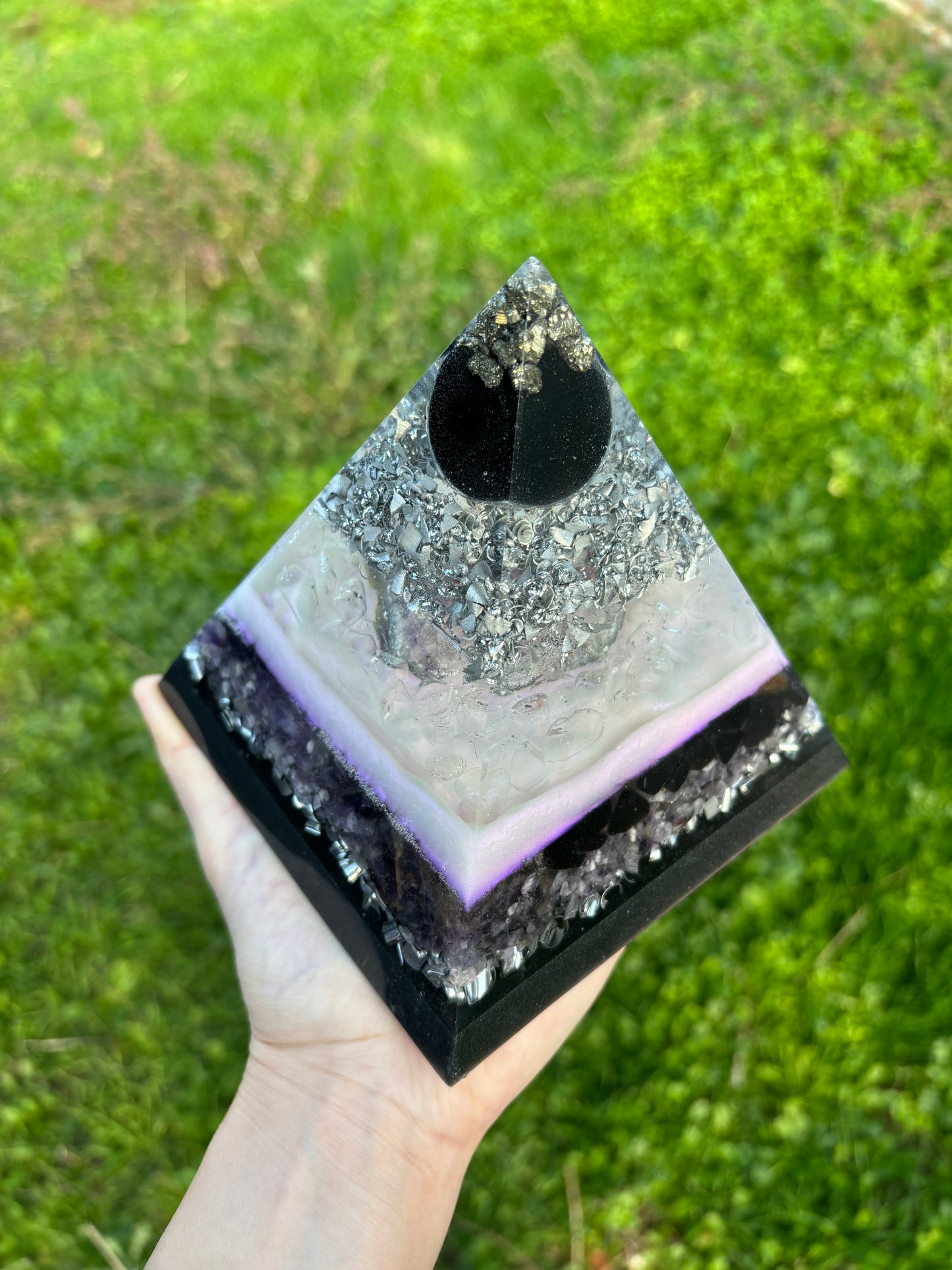 Cosmic Protection Orgonite Pyramid with Obsidian & Amethyst to Elevate your Spiritual Journey