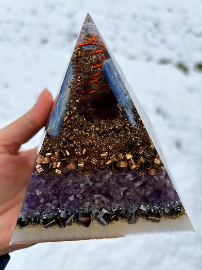 Higher Consciousness Orgonite Pyramid with Phenakite, Kyanite and Smoky Quartz