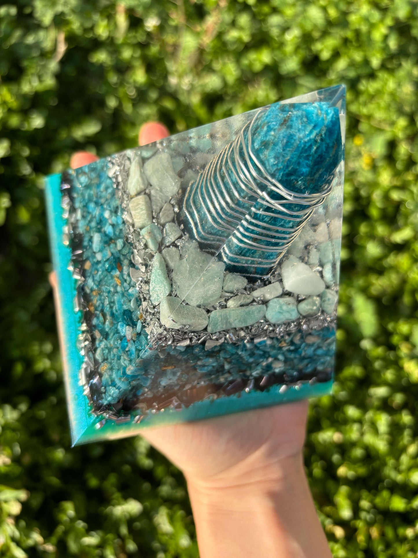 Manifestation Portal Orgonite Pyramid with Blend of Blue Apatite, Aquamarine and Amazonite