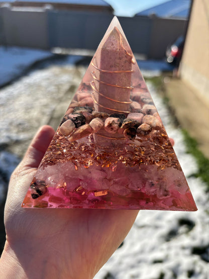 Heart Healer Orgonite Pyramid with Rhodonite and Rose Quartz, Spread Love and Compassion