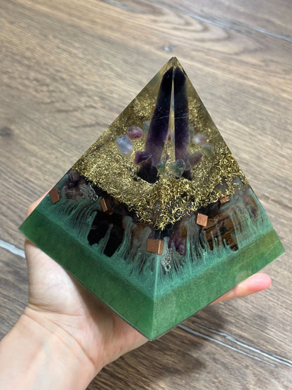 Protect your Mind, Body & Spirit Orgonite Pyramid with Fluorite, Amethyst and Shungite