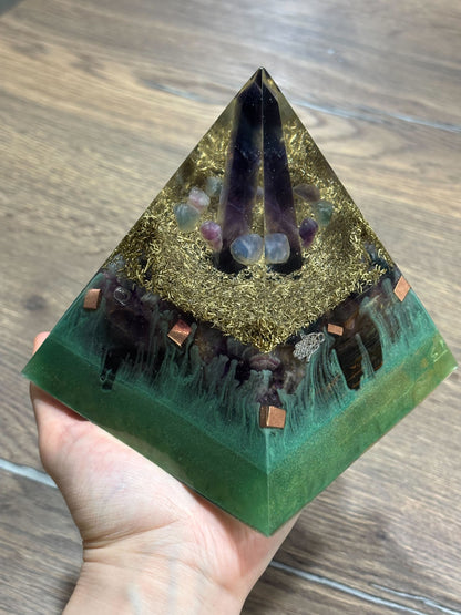 Protect your Mind, Body & Spirit Orgonite Pyramid with Fluorite, Amethyst and Shungite