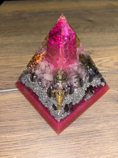 High Vibrational Orgonite Pyramid with Magenta Aura Sphaleryte Obelisk, Rose Quartz, Amethyst, Pyrite, Labradorite and Fluorite