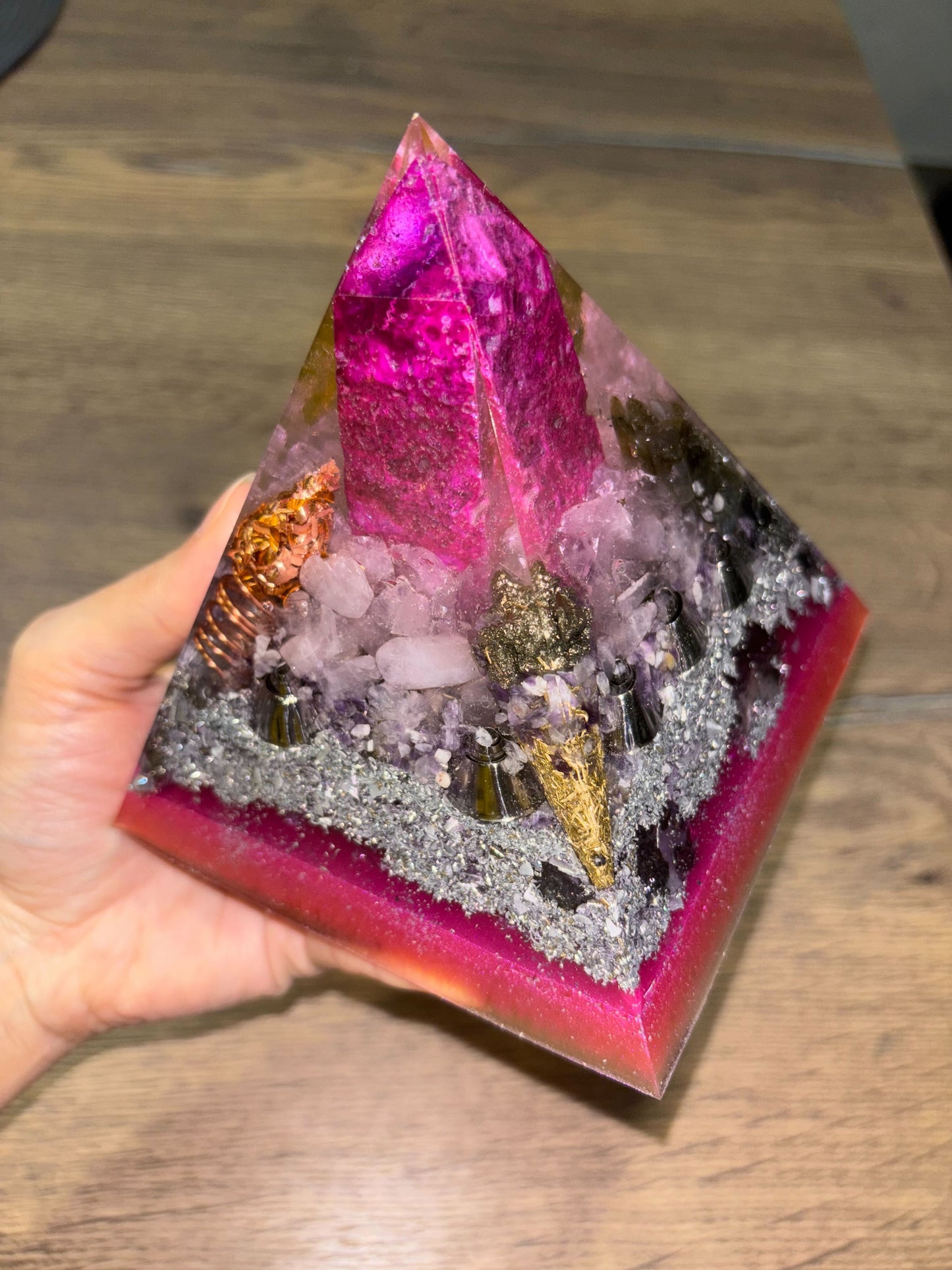 High Vibrational Orgonite Pyramid with Magenta Aura Sphaleryte Obelisk, Rose Quartz, Amethyst, Pyrite, Labradorite and Fluorite