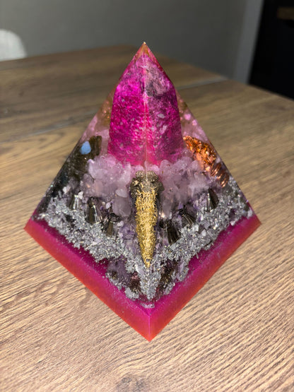 High Vibrational Orgonite Pyramid with Magenta Aura Sphaleryte Obelisk, Rose Quartz, Amethyst, Pyrite, Labradorite and Fluorite